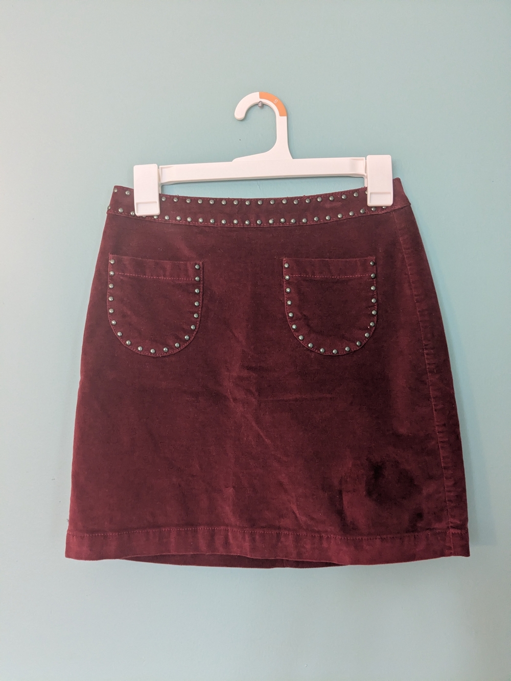 Mossimo Supply Co. Burgundy Velvet Skirt with Studded Accents Size 26 Waist 00